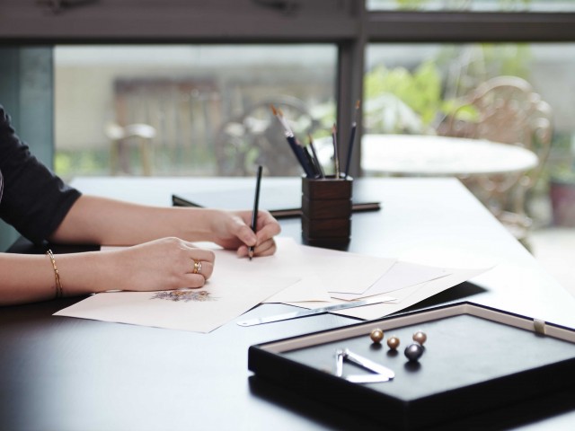 Jewellery designer at work | Facets Singapore